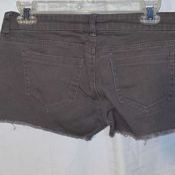 Refuge shorts  - Picture 4 of 7